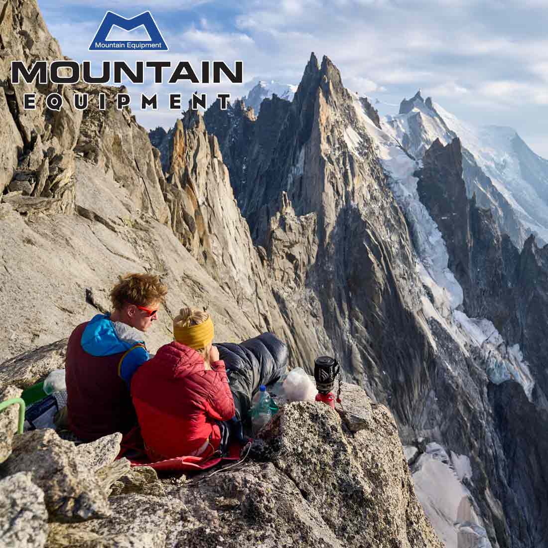 美品　Mountain Equipment ベスト